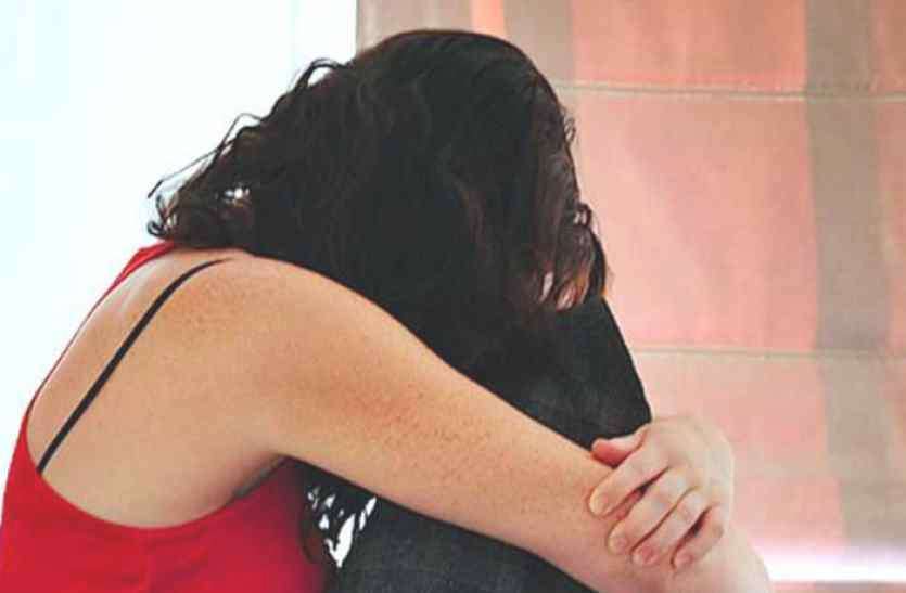 rape आज बलात्कार का विरोध हुकूमते वक्त का विरोध बन गया
