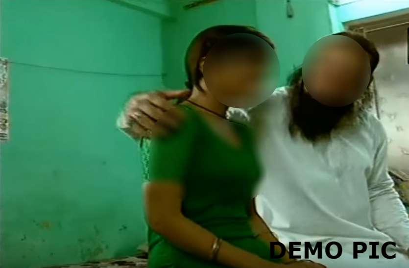 Maulana Dirty Video With Minor Girl Viral In UP - नाबालिग ...
