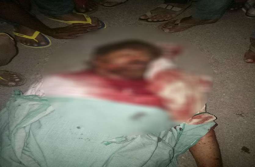 Israr Murder इसरार हुसैन की हत्या मामला: डीएम एसपी के कहने पर जाम हुआ समाप्त