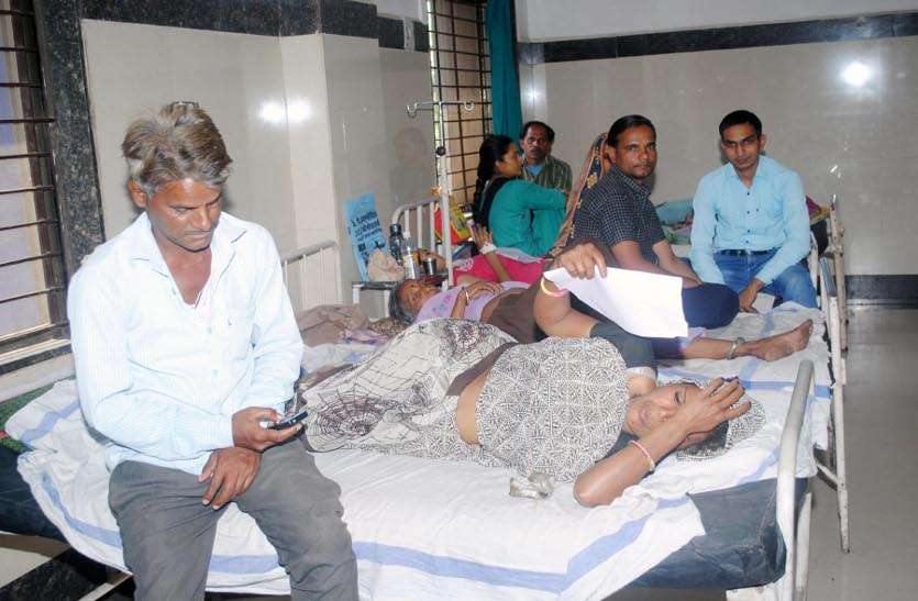 hospital अस्पताल आ रहे हैं तो अपने पंखे साथ में लाएं.. ये है मामला!