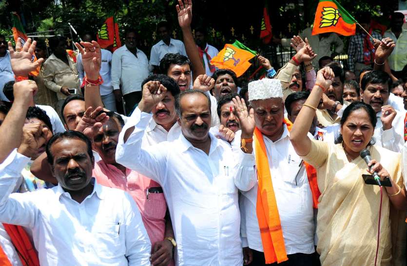 Gundu Rao, BJP, Yogi राहुल की नसीहत भूले कांग्रेस नेता, अब दिनेश बने मणि