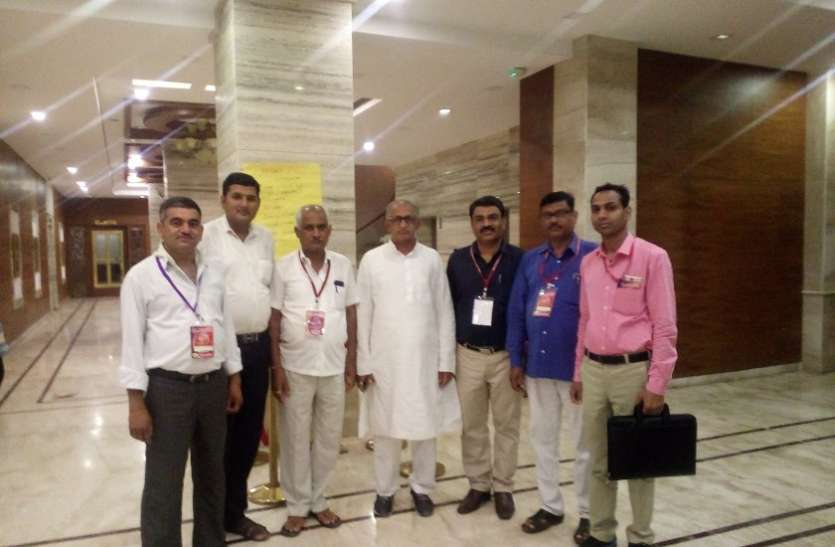 Government employees from all over India joined अधिवेशन में शामिल हुए पूरे भारत से सरकारी कर्मचारी