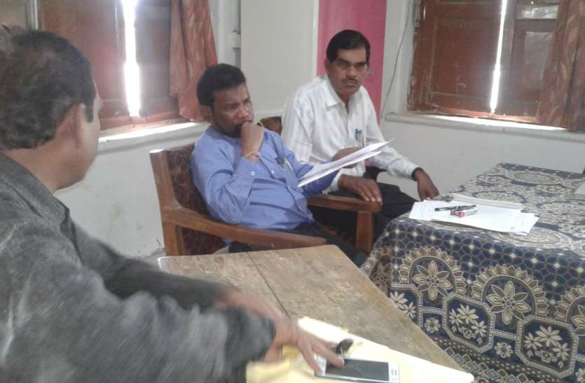 committee उत्कृष्ट विद्यालय मामले में अब जांच कमेटी २७ को करेगी जवाब-तलब