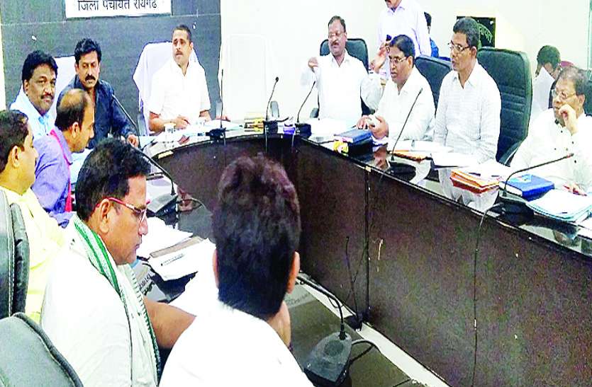 raigarh news in hindi,life of raigarh,raigarh administration, कार्रवाई पूरा किए बिना ही गायब हो गए पांच एजेंडे, हंगामे के बाद जोड़े गए वापस