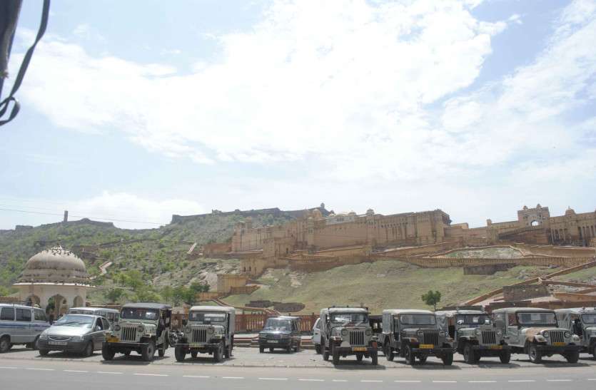 aamer fort 'आइकॉनिक' आमेर : ताजमहल की तर्ज पर विकसित होगा महल के आसपास का क्षेत्र