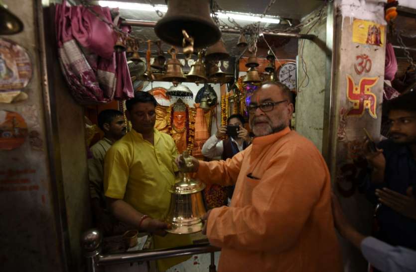 bukkal nawab विधायकी पक्की होते ही बुकक्ल नवाब का चोला बदला और मन भी, बोले राम मंदिर वहीं बनेगा !