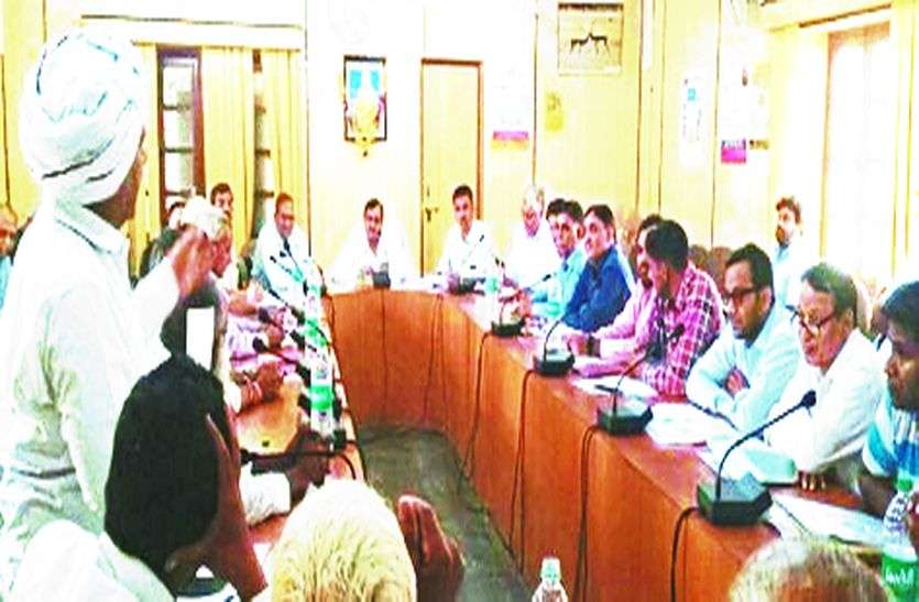 insurance company बीमा कंपनी ने जमा करवाया फसल बीमा क्लेम के 66.33 करोड़ रुपए