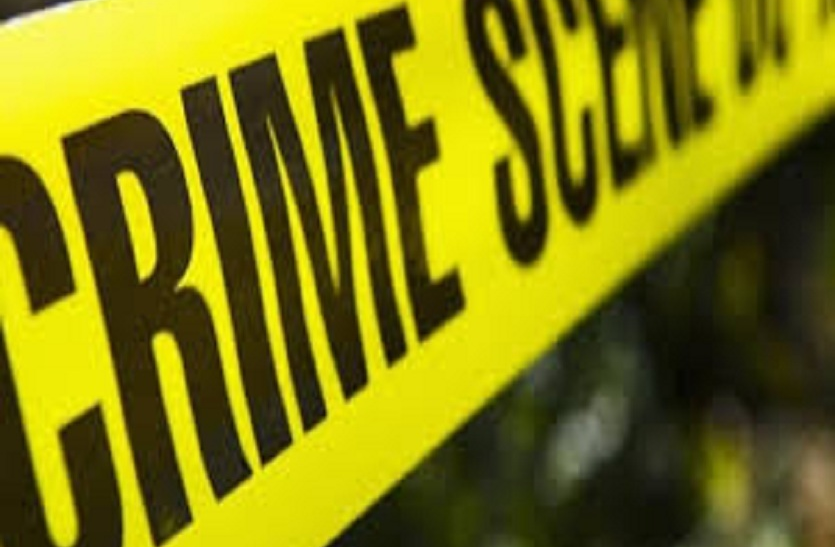 azamgarh crime news संविदाकर्मी से बाइक सवारों अपराधियों ने की लूटपाट, क्राइम की अन्य खबरें