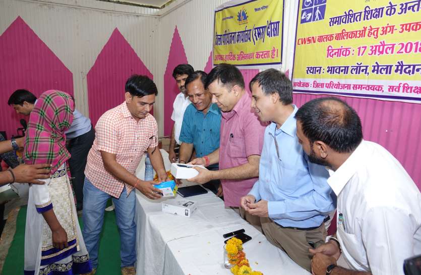 ssa दिव्यांग बच्चों में भी संभावना तलाशें - अरोडा