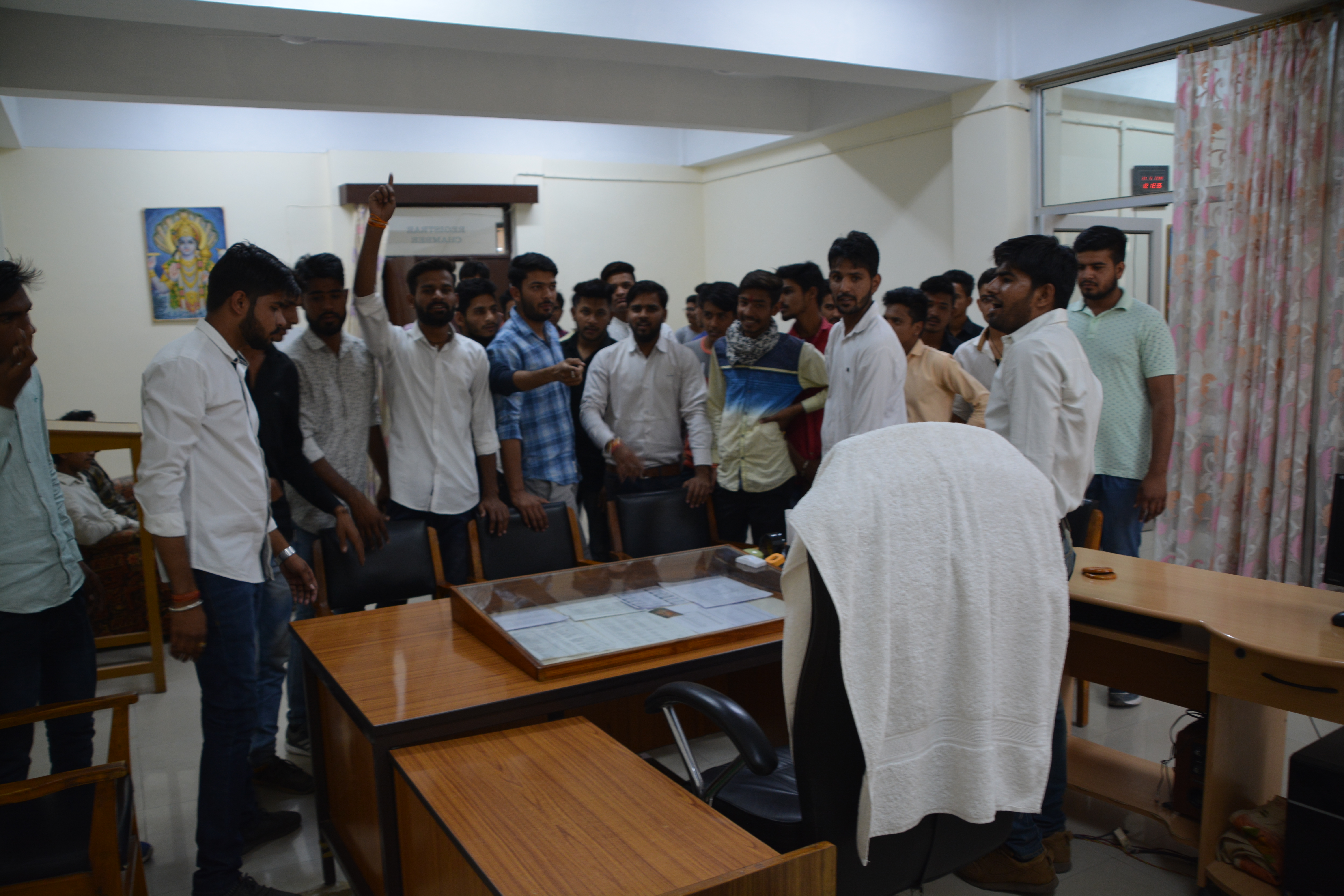 governor apppoint new VC आखिर नौ महीने बाद हुआ फैसला प्रो. विजय श्रीमाली होंगे नए कुलपति