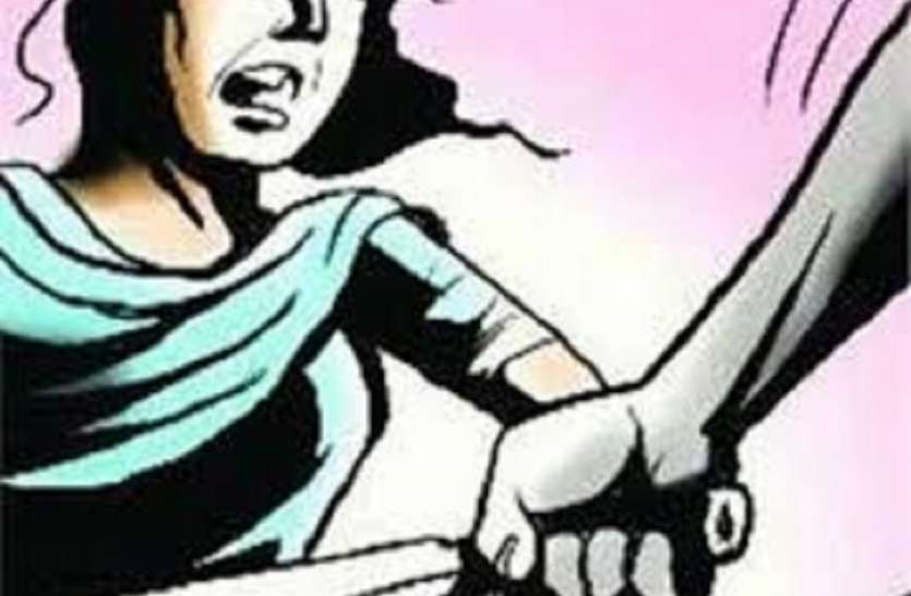 Kolkata West Bengal कोलकाता: पर्णश्री में युवती पर धारदार हथियार से हमला
