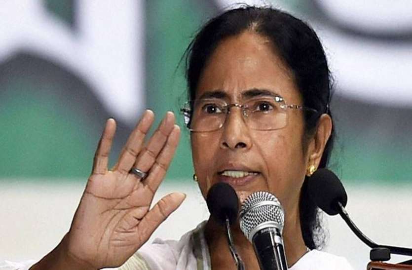 kolkata west bengal नकदी की कमी से नोटबंदी की याद आई-ममता