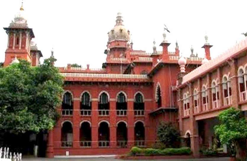 Chennai, Tamil Nadu, Stalin, DMK, Kavery, Rajnikant, Bharti Raja सीएमबी को लेकर जारी विरोध बना पुलिसकर्मियों के लिए बड़ा सिरदर्द