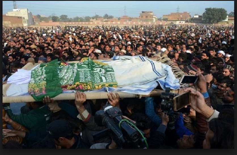 pakistan rape, kathua rape पाकिस्तान : नाबालिग की दुष्कर्म के बाद हत्या पर हिंसक प्रदर्शन, 2 की मौत