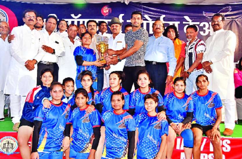 indore विक्रम स्पोट्र्स व इंदौर वांडर्स चैंपियन