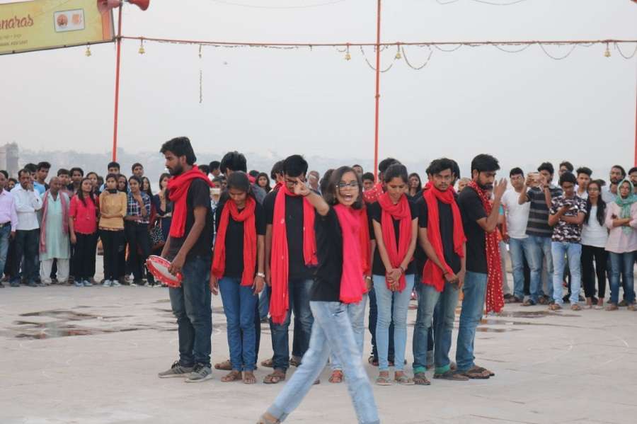 यौन हिंसा के खिलाफ नुक्कड़ नाटक