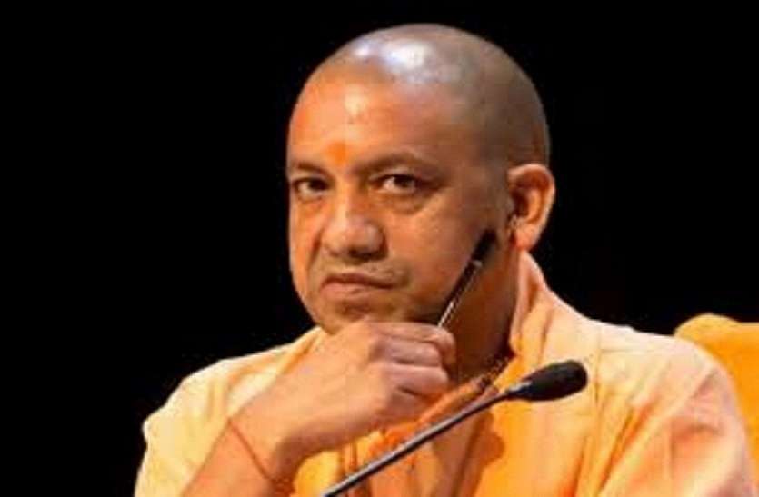 CM Yogi Adityanath सीएम योगी सरकार की कथनी व करनी को लेकर हुआ बड़ा खुलासा, पीएम मोदी के संसदीय क्षेत्र में नहीं की कार्रवाई