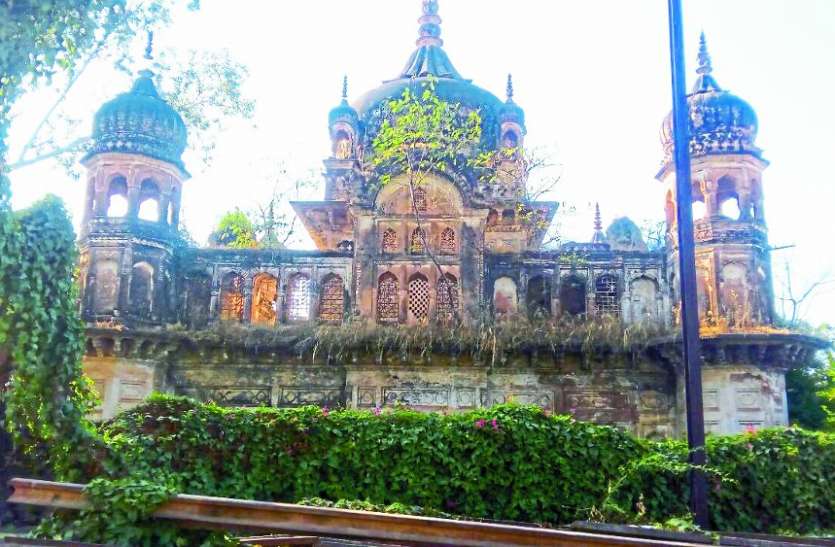 World Heritage-Day panna news in hindi World Heritage-Day: पन्ना में चहुंओर बिखरी पड़ी पुरानी संपदा, सहेजने के नहीं किए जा रहे समुचित प्रयास