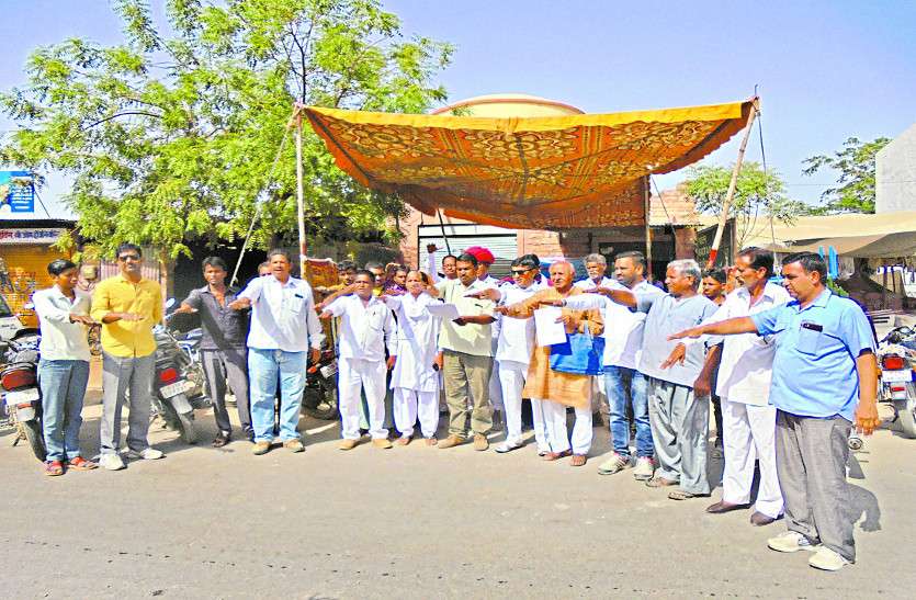 clean politics in bilara हमारे विधायक का चरित्र अच्छा हो