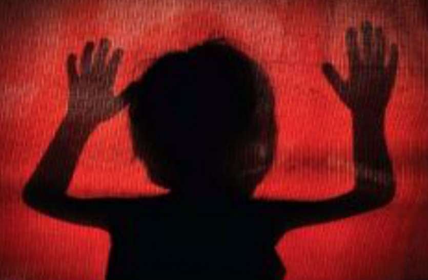 rape एटा में नौ साल की मासूम से रेप के बाद हत्या