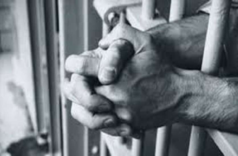 Rape and forced abortion accused arrested in satna police दुष्कर्म व जबरन गर्भपात कराने वाला आरोपी 20 दिन बाद गिरफ्तार, यहां पढ़िए पूरा मामला