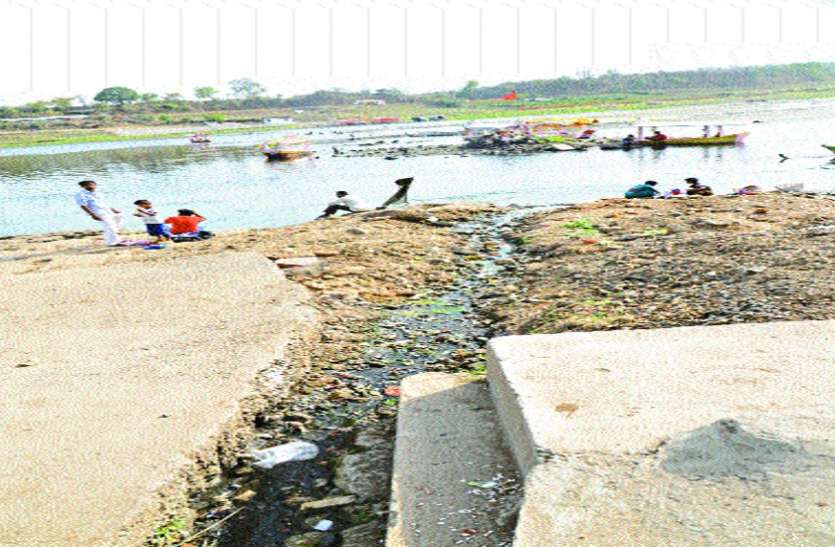 Narmada getting impure पीने लायक नहीं बचा नर्मदा का पानी, ऐसे सामने आया सच