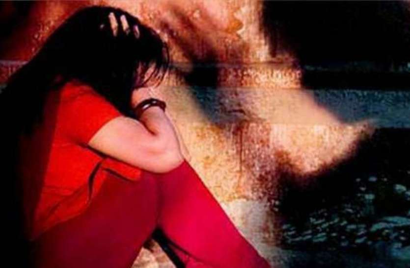 harassment जयपुर की बेटी ने जिस तरह से अपहर्ता से अपनी जान बचाई थी, वैसा ही कुछ हुआ उदयपुर में..यहां भी बच्ची ने किया कुछ ऐसा