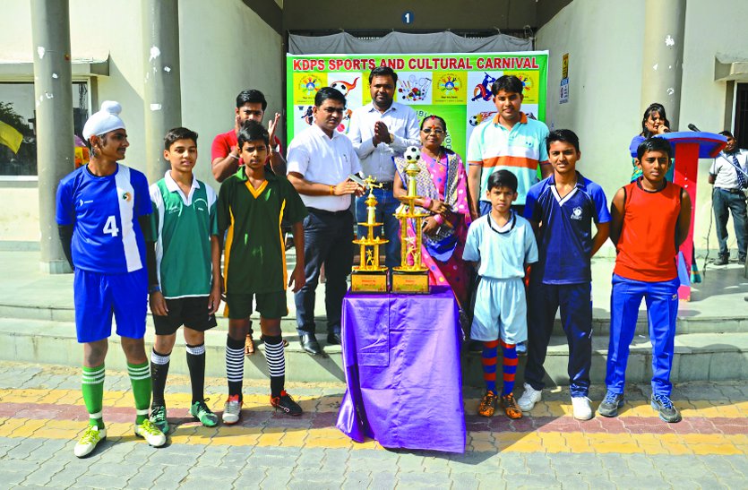 players राजधानी स्पोर्टस : इस्टर्न व आर्मी स्कूल विजयी