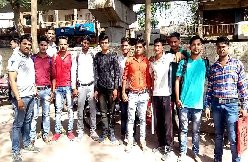 youth बड़ी संख्या में पहुंचे युवा तो करना पड़ा मेडीकल बोर्ड का गठन, करीब एक घंटा बना रहा असमंजस.. देखें पूरा मामला!
