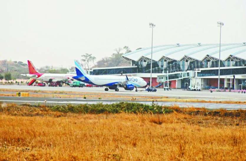 indore airport इंदौर एयरपोर्ट 20 लाख प्लस क्लब में शामिल