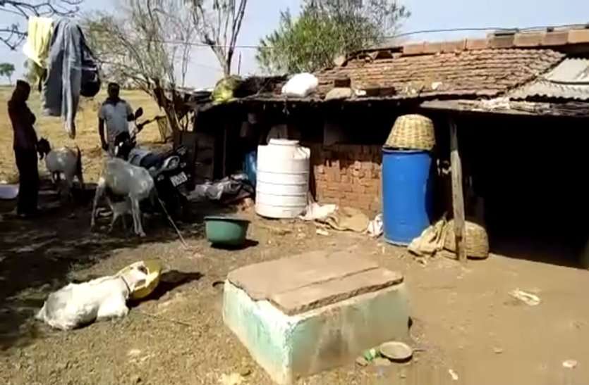 patrika video : शाजापुर के समीप बंजारा समाज में खूनी संघर्ष, एक दर्जन वाहनों में की तोडफ़ोड़