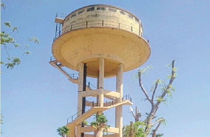 drinking water problem news from jhunjhunu मलसीसर डेम टूटने के साथ ही शेखावाटी के लोगों का ये सपना भी टूटा