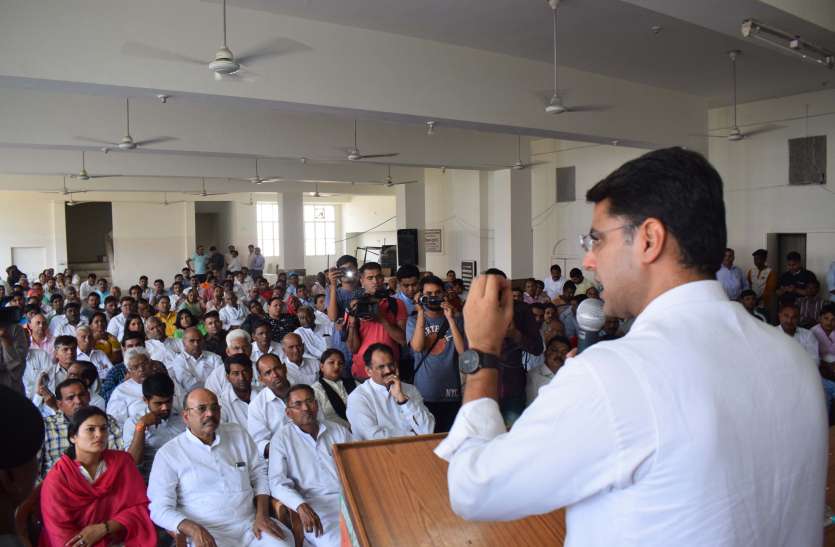 sachin pilot सरकार ने माना किसानों ने की आत्महत्या: पायलट