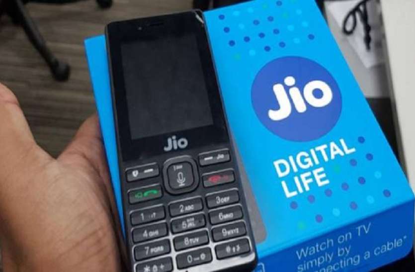 Reliamce jio जियोफोन ने बनाया नया रिकॉर्ड, बिक्री के मामले में सभी कंपनियों को पछाड़ा