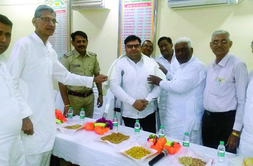 sangria police and judge honor event भाईचारे का माहौल बनाए रखने का आह्वान