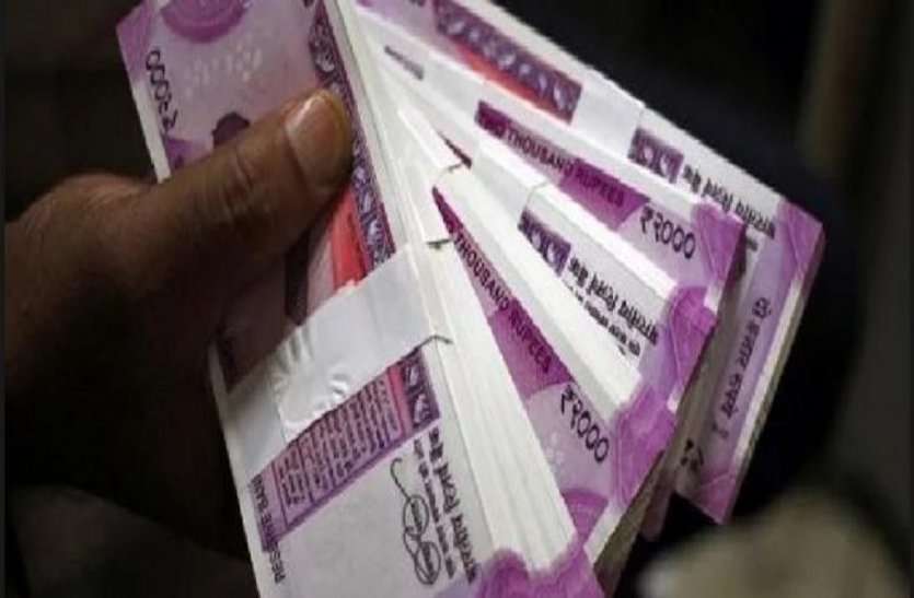 rupee नौ निकाय ठेकेदारों से वसूलेंगे 20.76 लाख
