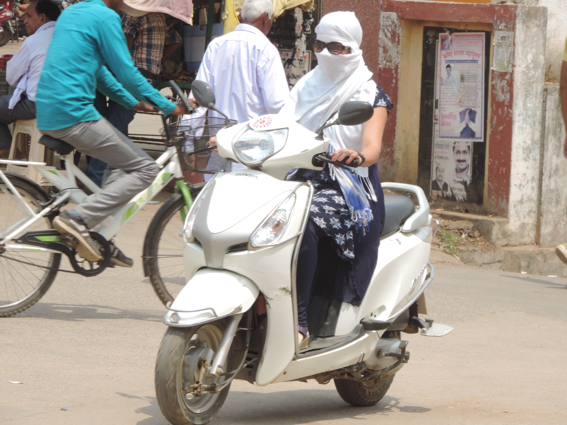 seoni तापमान पहुंचा ४१ डिग्री के पार, बचने के लिए डॉक्टर बता रहे ये उपाय