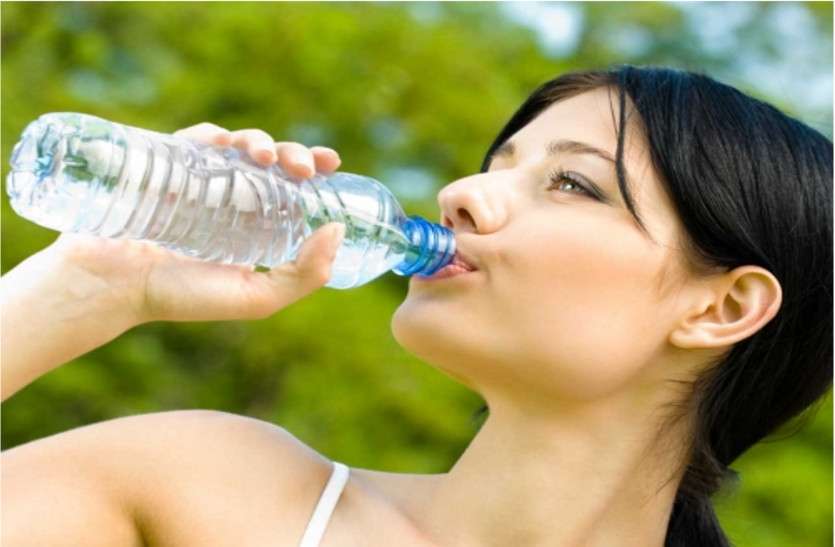 water पाचन, हृदय, श्वसन तंत्र को नमी व सही प्रवाह से ठीक रखता पानी, खूब पीएं