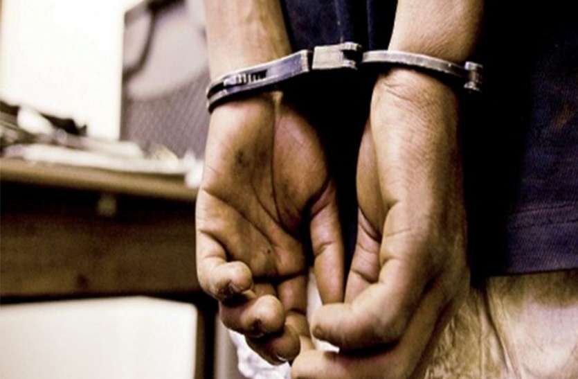 file सूरत के कपड़ा मार्केट में अब चोरों की खैर नहीं, पुलिस हुई चौकन्ना