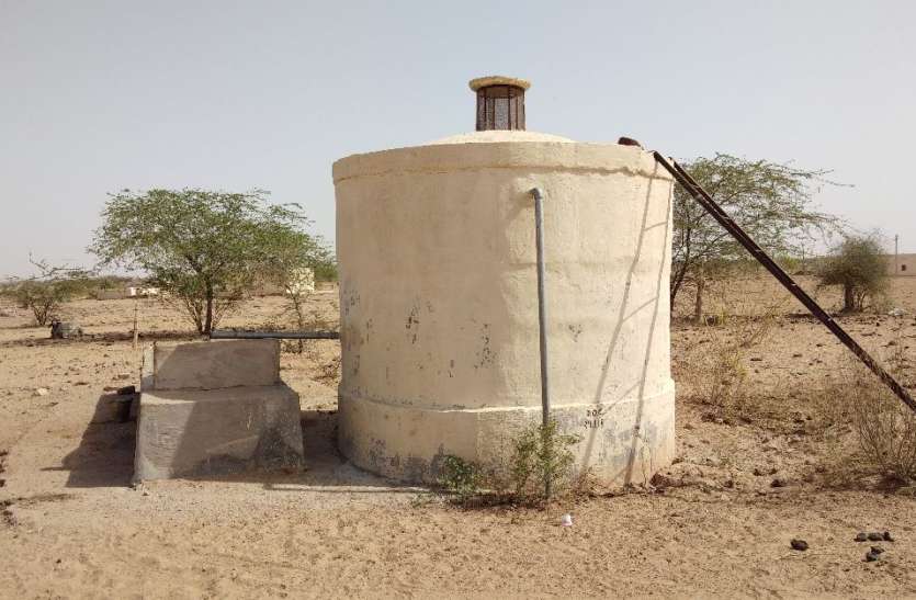 Jaisalmer patrika JAISALMER NEWS- भीषण गर्मी में राजस्थान के इन गांवों में पेयजल संकट, ऐसे हो रहे बुरे हाल