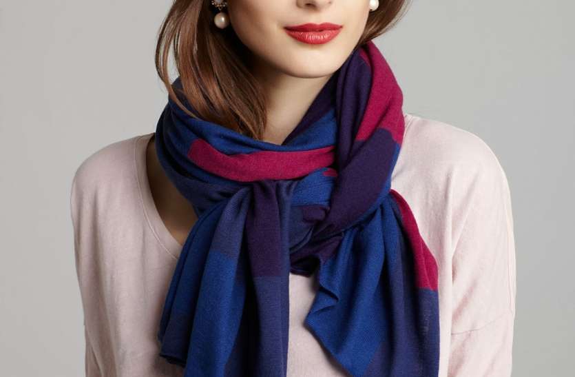 different patterns of scarf समर में दिखा स्टाइलिश स्कार्फ का ट्रेंड