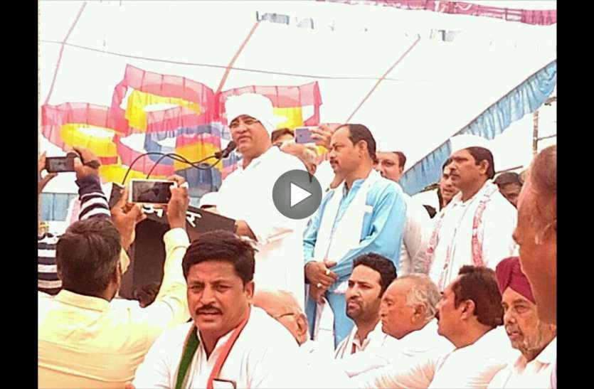 Arun Yadav's statement about Kamal Nath and BJP कांग्रेस प्रदेशाध्यक्ष पद से हटाए गए अरुण यादव बोले- आ गए हैं बरसाती मेंढक, टर्र-टर्र तो करेंगे ही, मुंगेरीलाल के सपने भी देख रहे हैं