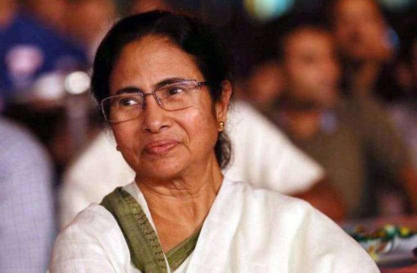 mamta banerjee कर्नाटक चुनाव के बाद ममता बनर्जी ने दिखाया कांग्रेस को आईना, लोकसभा चुनाव पर नजर