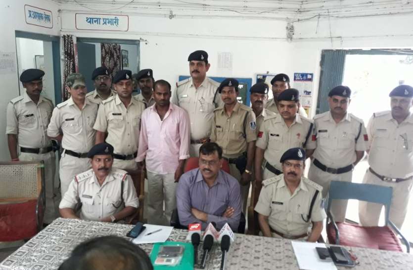 An angry young man threatens to defeat the girl's marriage युवती के शादी तुड़वाने की धमकी से नाराज युवक ने युवती की गला घोंटकर कर दी हत्या