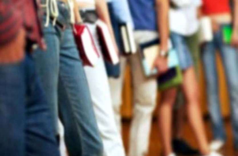 surat photo Admission 2018 : मेडिकल और पेरा-मेडिकल में प्रवेश के लिए कड़ा मुकाबला