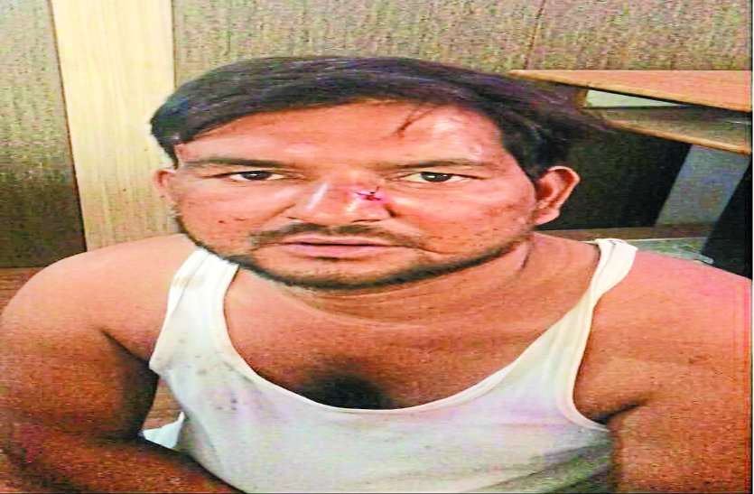 atm chor कार्ड बदलकर 94 हजार निकाले, 42 हजार की शॉपिंग