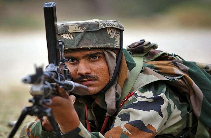 helmets used by indian army called patka जवानों के सिर पर दिखने वाली इस चीज को गलती से भी ना समझ लेना टोपी, ज्ञान ले लीजिए नहीं तो होगा पछतावा