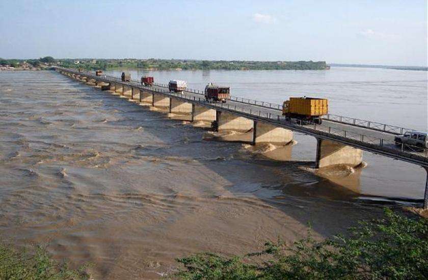 Chambal river bridge