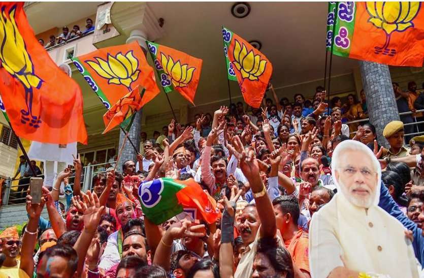 karnataka कर्नाटक चुनाव का इन राज्यों में पड़ेगा असर, भाजपा-कांग्रेस बनाया 'मास्टर प्लान'