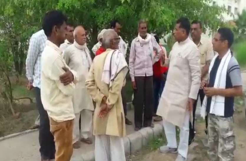 jalaun गंगा स्नान करने बिठूर जा रहे 8 लोगों को ट्रक ने रौंदा, 5 की हुई मौत